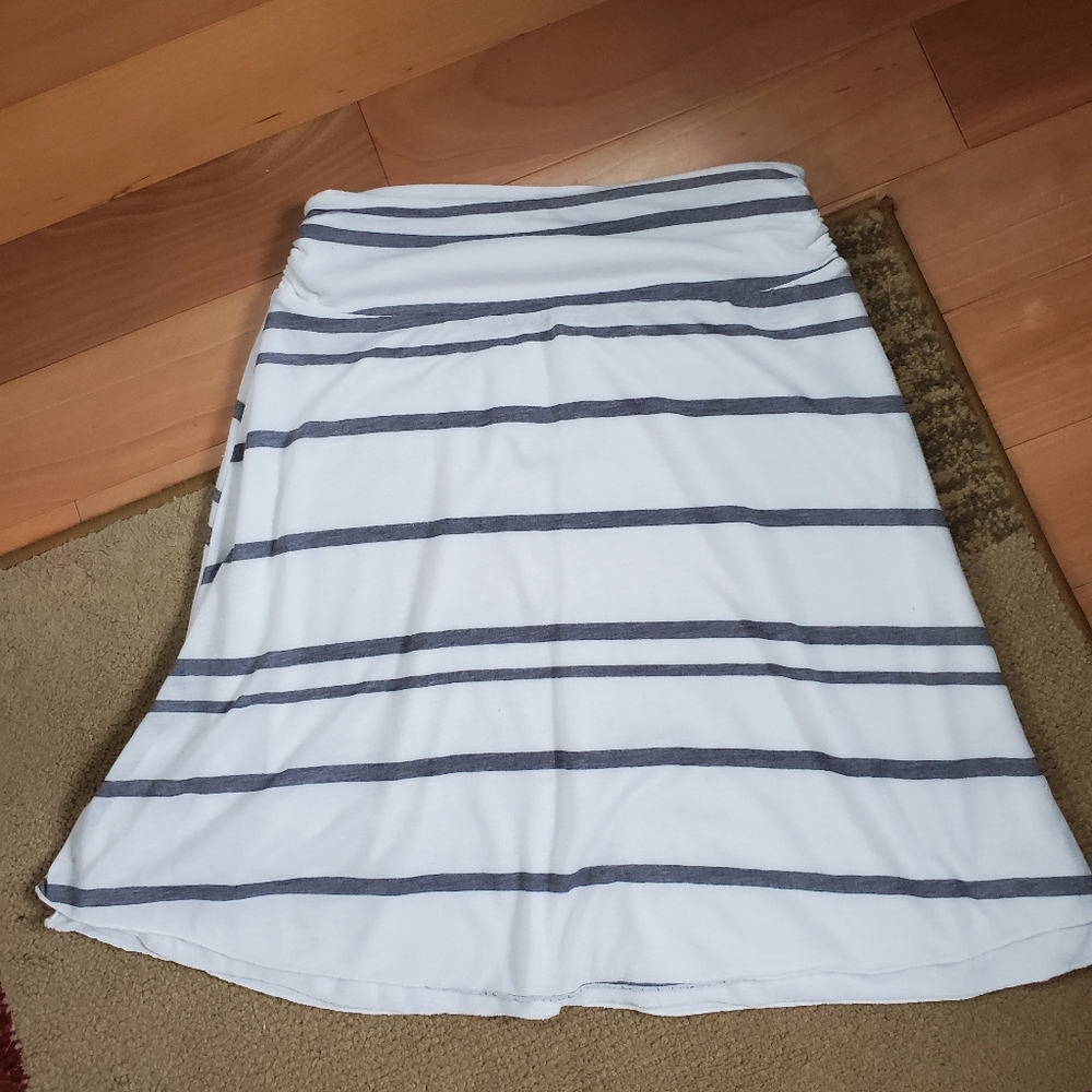 A line skirt xs